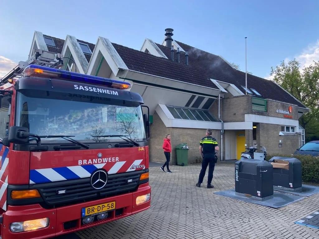 P 2 BDH-01 BR gerucht de Bibliotheek Bollenstreek Kerklaan Sassenheim 161230