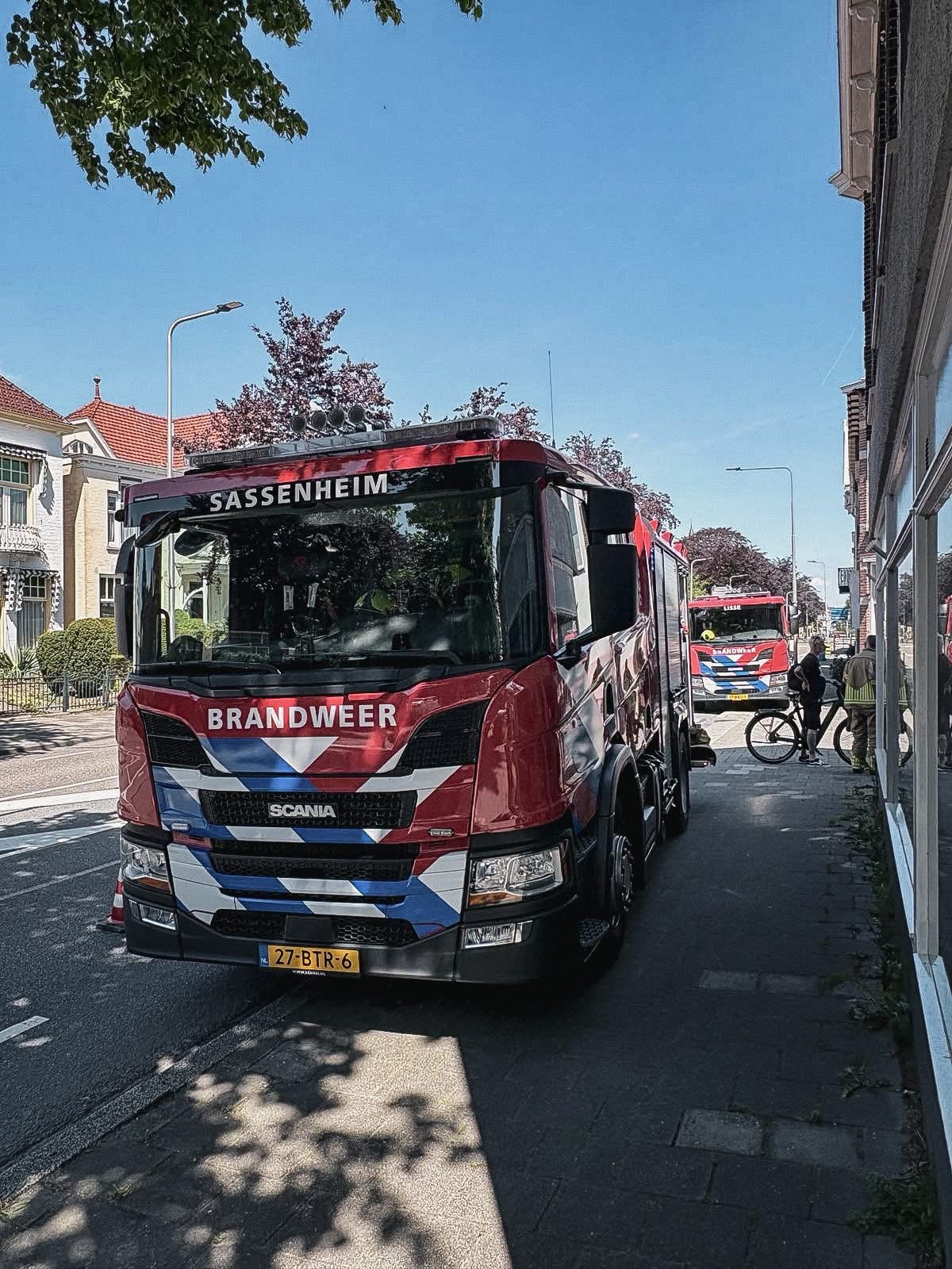 P 2 BDH-06 Ass. Ambu (afhijsen) Bijdorpstraat Sassenheim 161152 161230