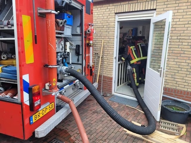 P 2 BDH-04 Wateroverlast (binnen) Adelborst van Leeuwenlaan Sassenheim 161230