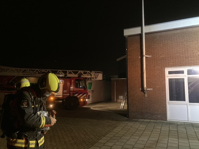 P 1 BDH-05 Gebouwbrand industrie (dak) (met gev. stof: ja) Topa Verpakking BV Torenlaan VOORHT 161152 169191 161230 159020